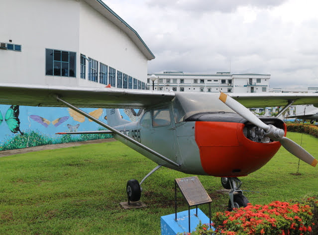 フィリピン空軍博物館セスナ１７２